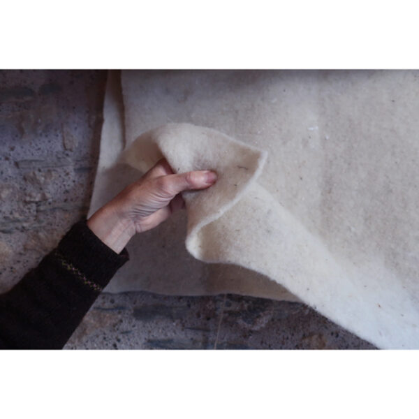 • nappe aiguilletée • à la coupe – Image 6